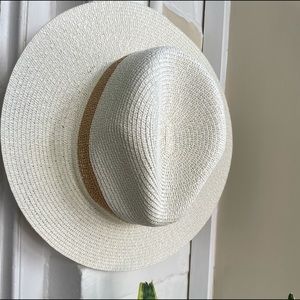 NATURA Hat